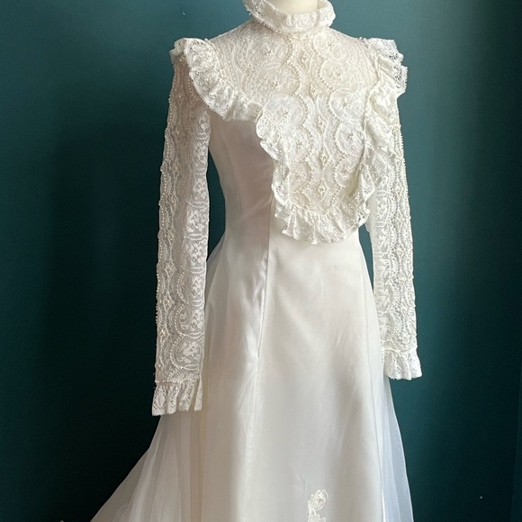 Vintage 1970s Prairie Wedding Dress sz S - Picture 1 of 11
